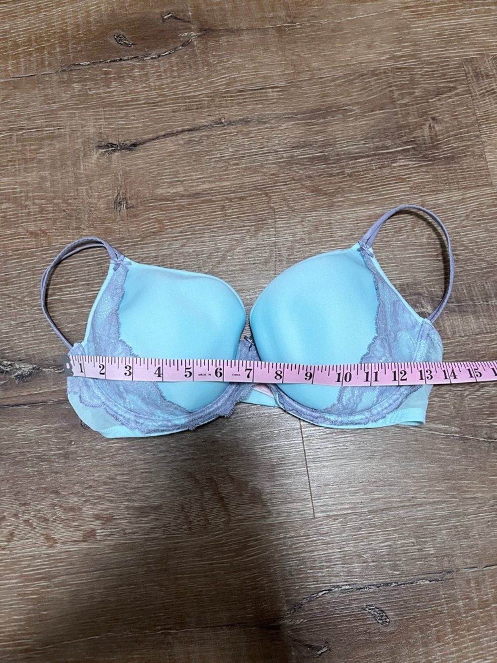 Victoria’s Secret Light Blue Lace Trim T-Shirt Bra Size 36D - Picture 9 of 9